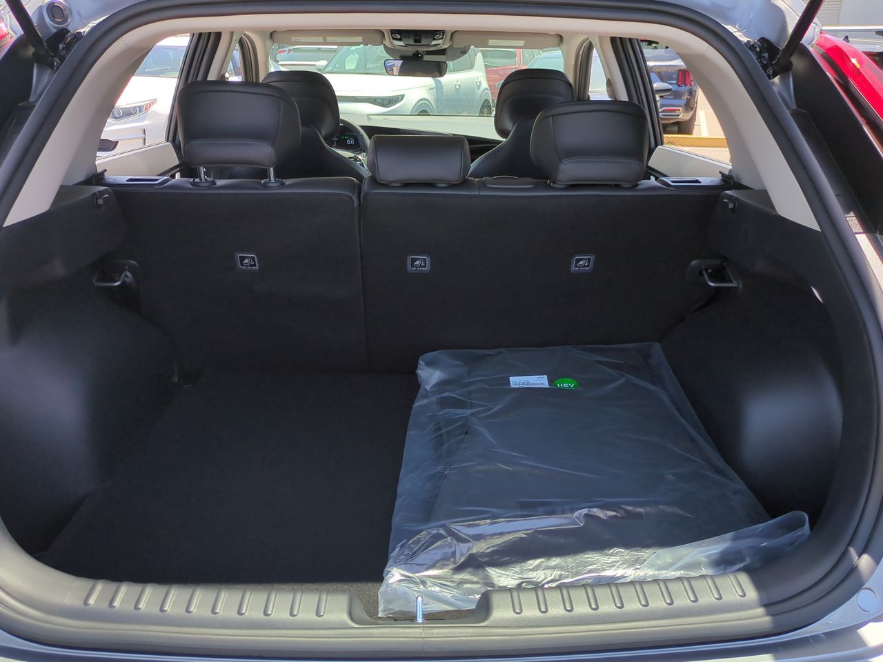 2025 Kia Niro EX Touring photo 22
