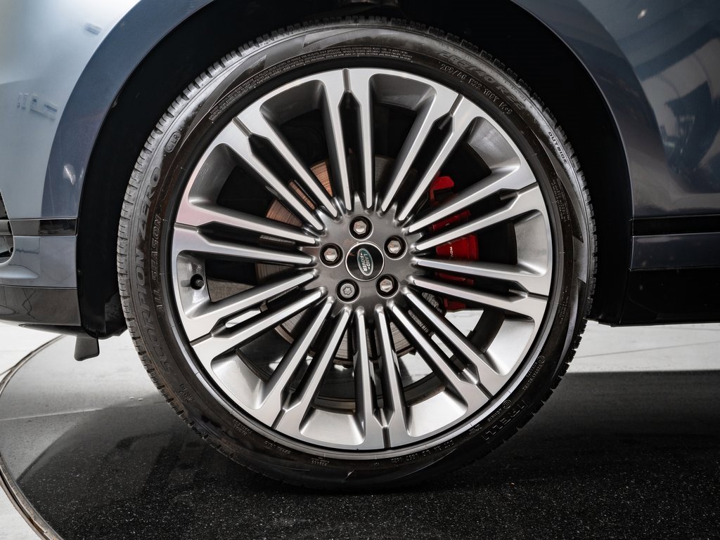 2024 Land Rover Range Rover Velar SE photo 13
