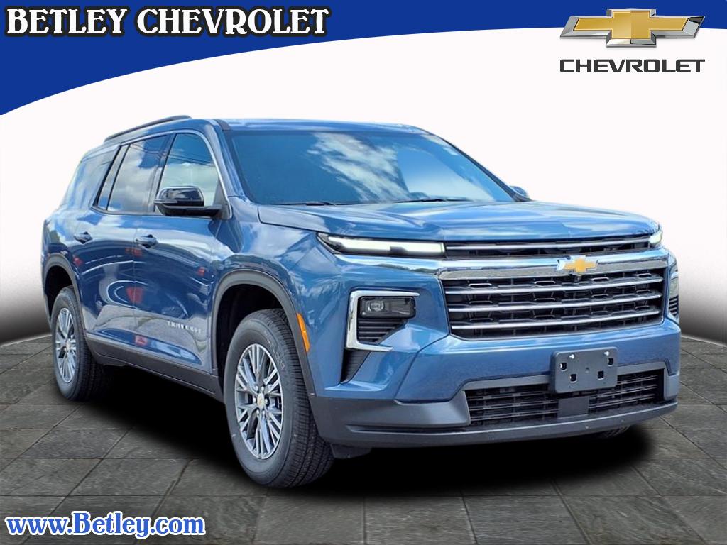 2025 Chevrolet Traverse LT's photo