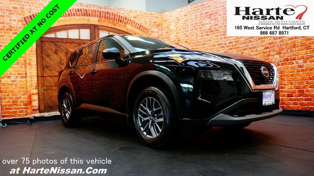 2023 Nissan Rogue S's photo