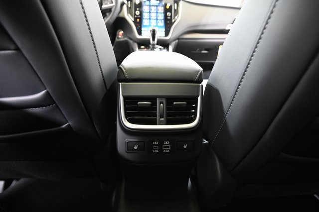 2025 Subaru Outback Touring photo 22