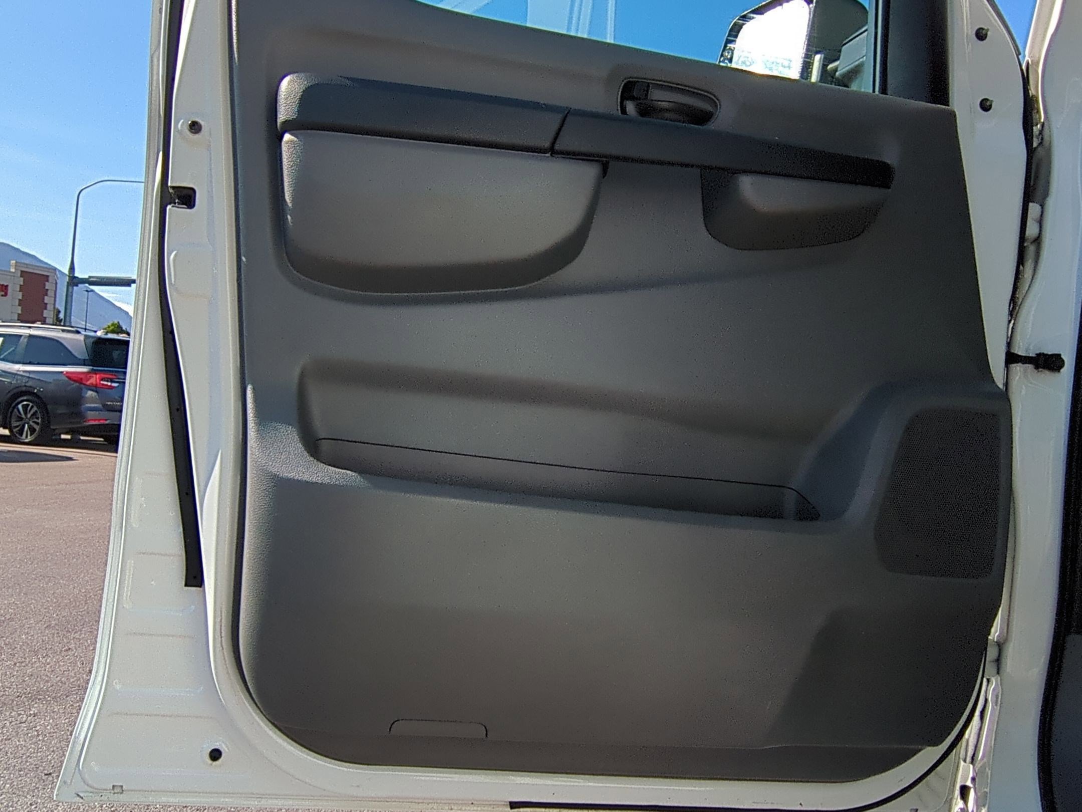 2015 Nissan NV3500 photo 9