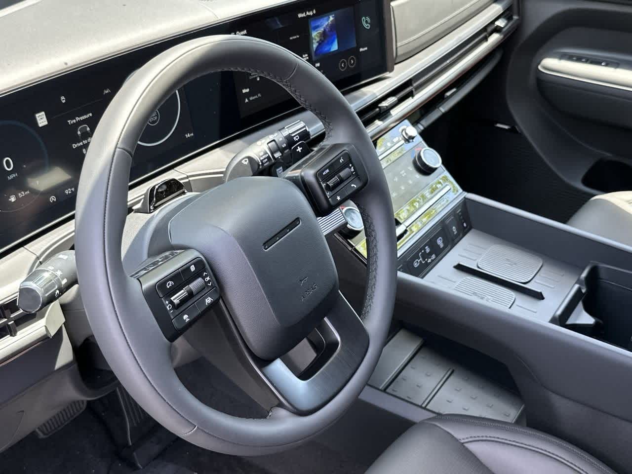 2025 Hyundai Santa Fe Calligraphy photo 9
