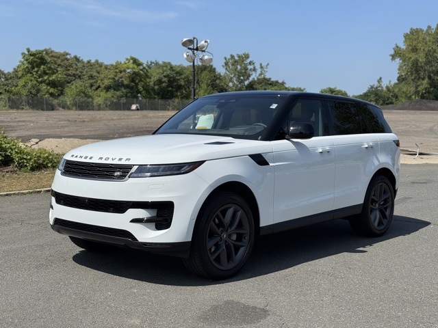 2025 Land Rover Range Rover Sport SE's photo