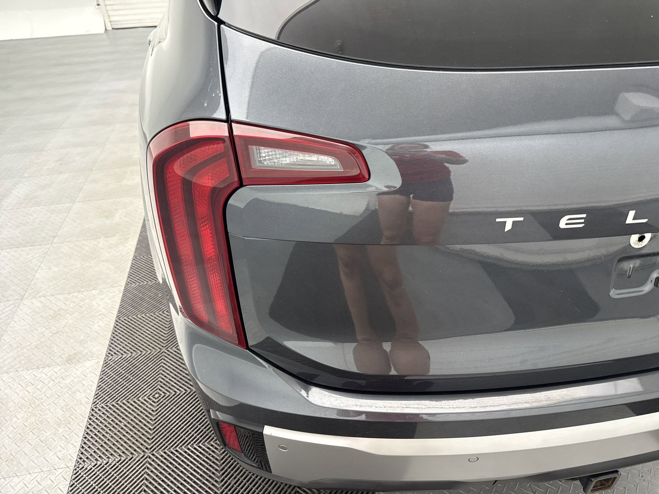 2023 Kia Telluride S photo 11