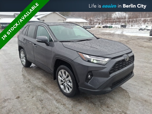 2025 Toyota RAV4 XLE Premium's photo