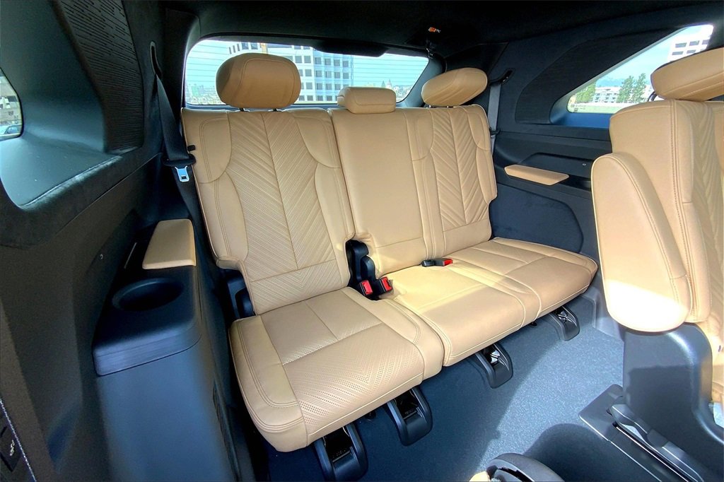 2025 Cadillac Escalade IQ Luxury photo 26