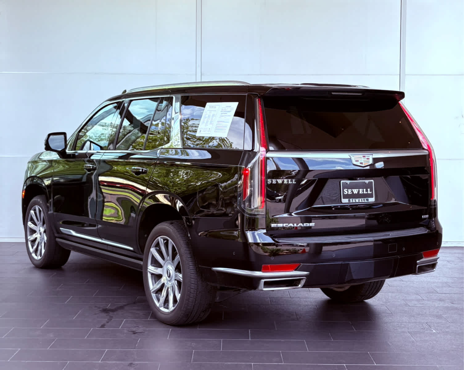 2021 Cadillac Escalade Premium Luxury Platinum photo 4