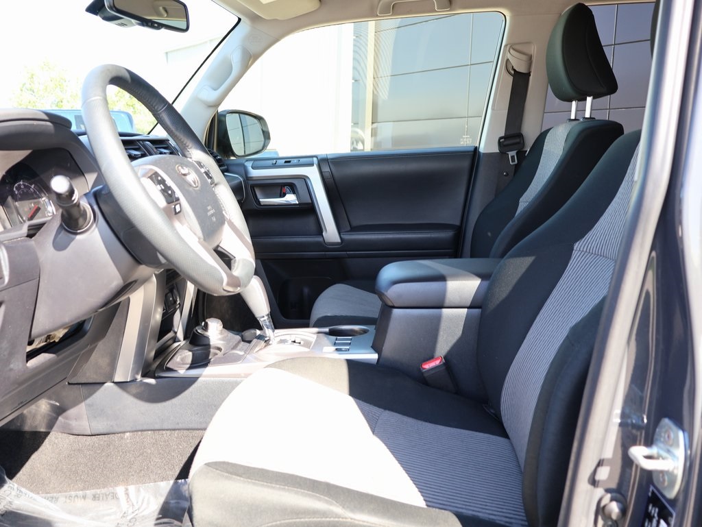 2024 Toyota 4Runner SR5 photo 21
