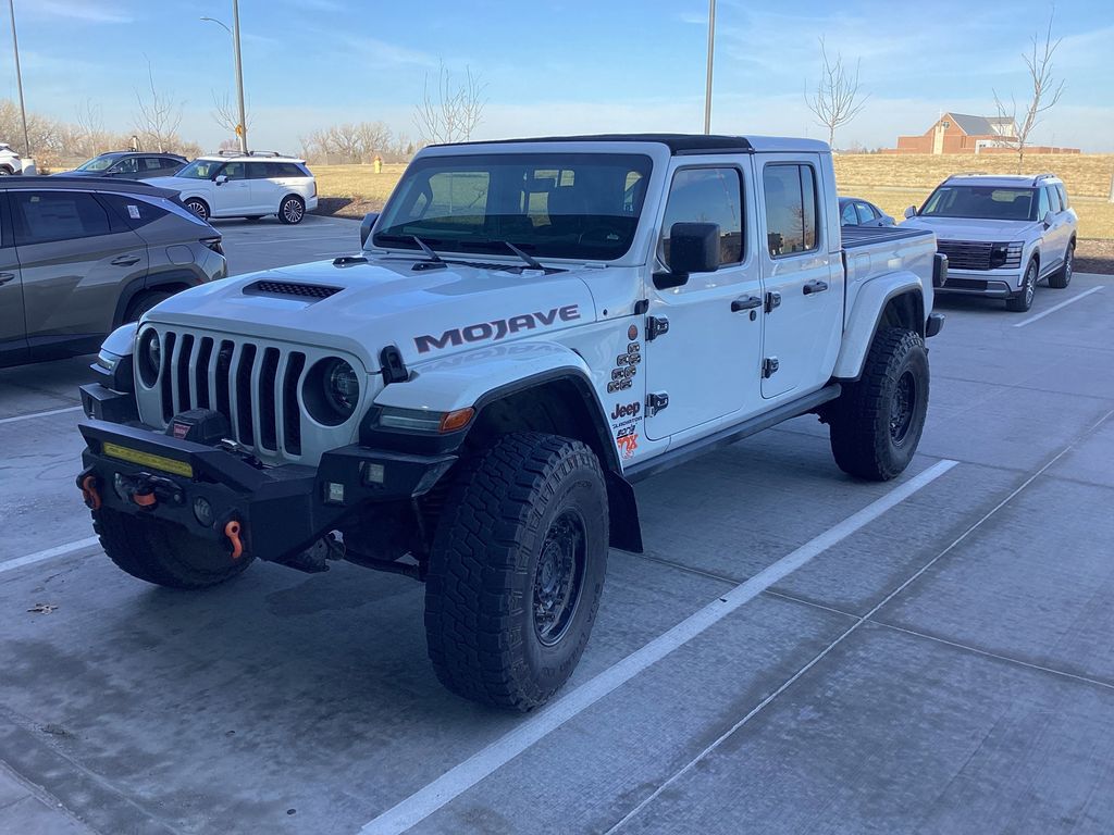 2021 Jeep Gladiator Mojave's photo