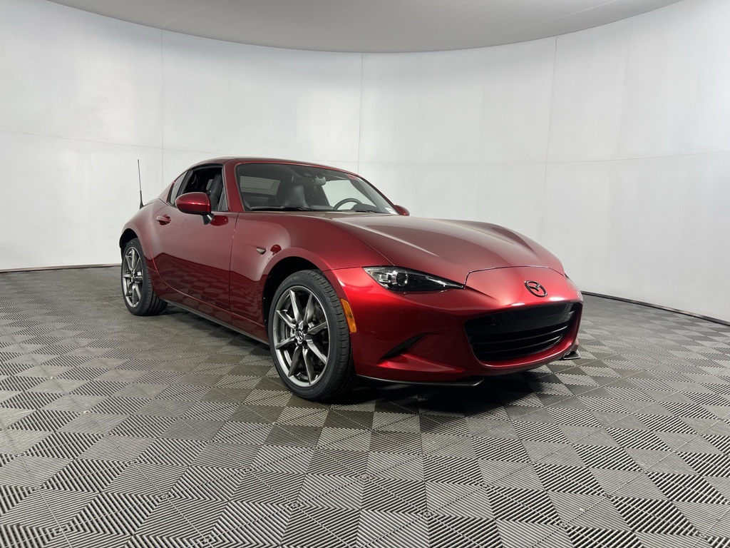 2023 Mazda MX-5 Miata RF Miata Grand Touring photo 3