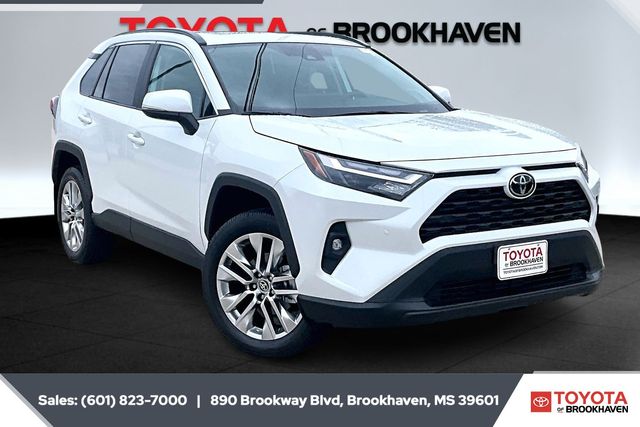 2025 Toyota RAV4 XLE Premium's photo