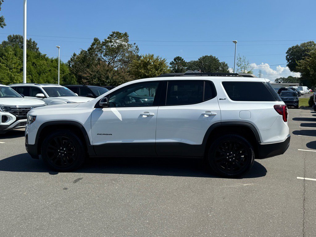 2023 Gmc Acadia SLT Elevation photo 17