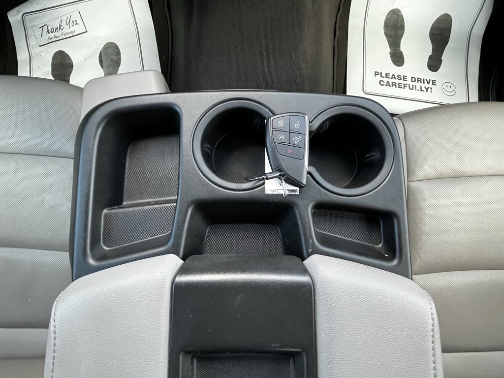 2025 Gmc Sierra 1500 SLT photo 3