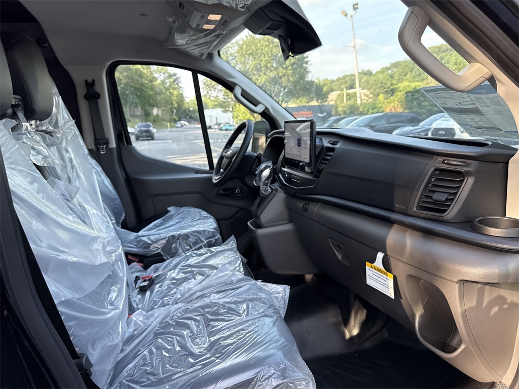 2024 Ford Transit Cargo Van photo 27