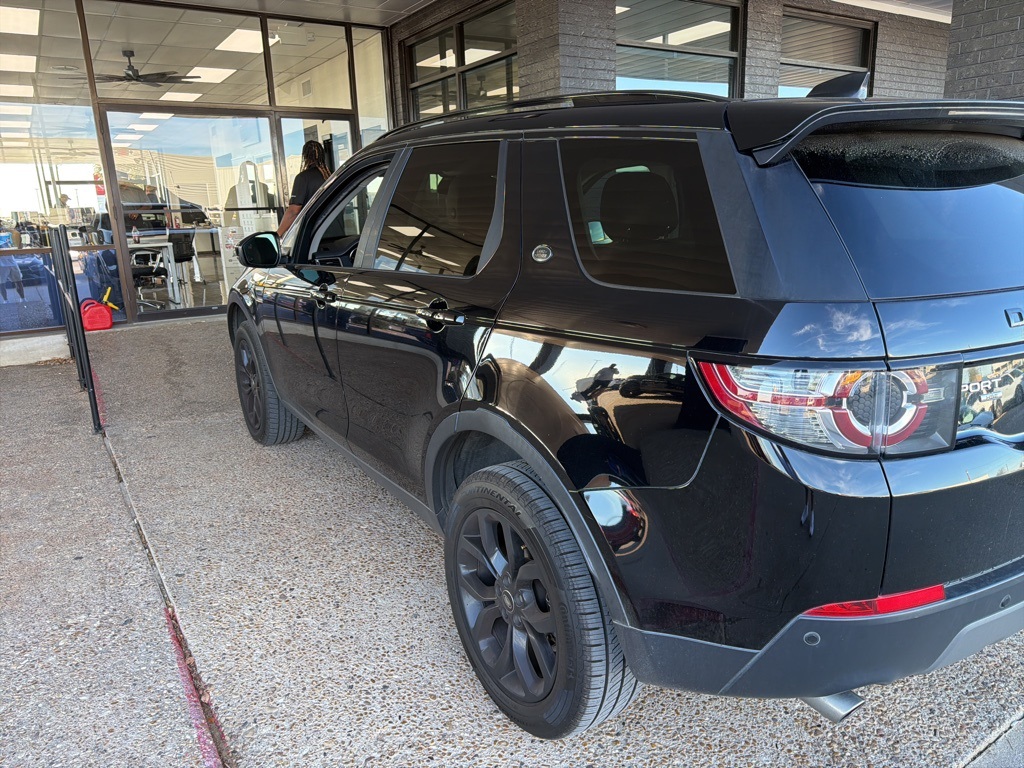2019 Land Rover Discovery Sport HSE photo 4