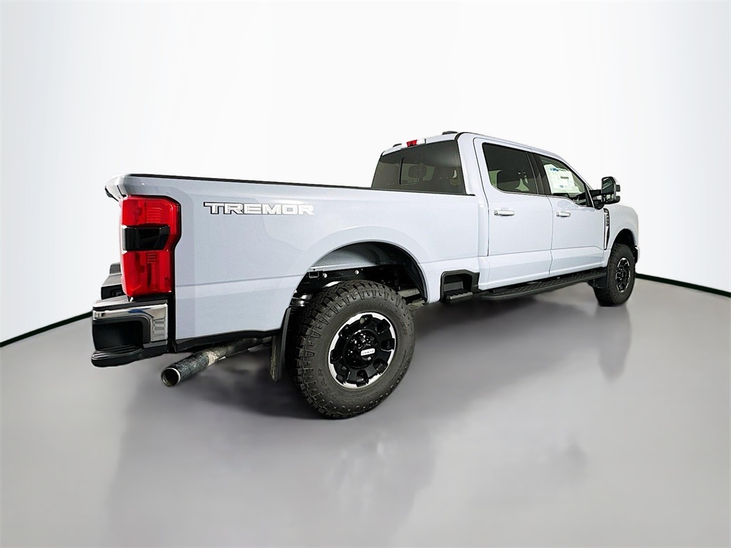2025 Ford F-250 Lariat photo 7