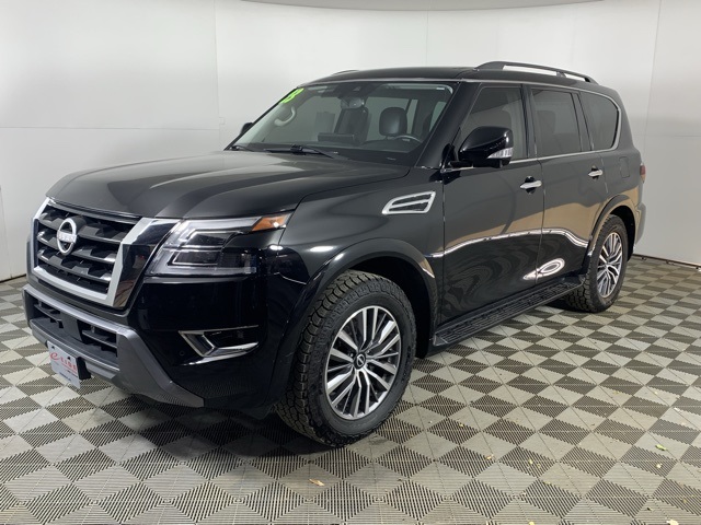 2023 Nissan Armada SL photo 2