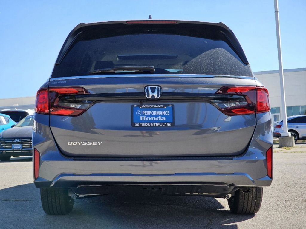 2026 Honda Odyssey EX-L photo 6