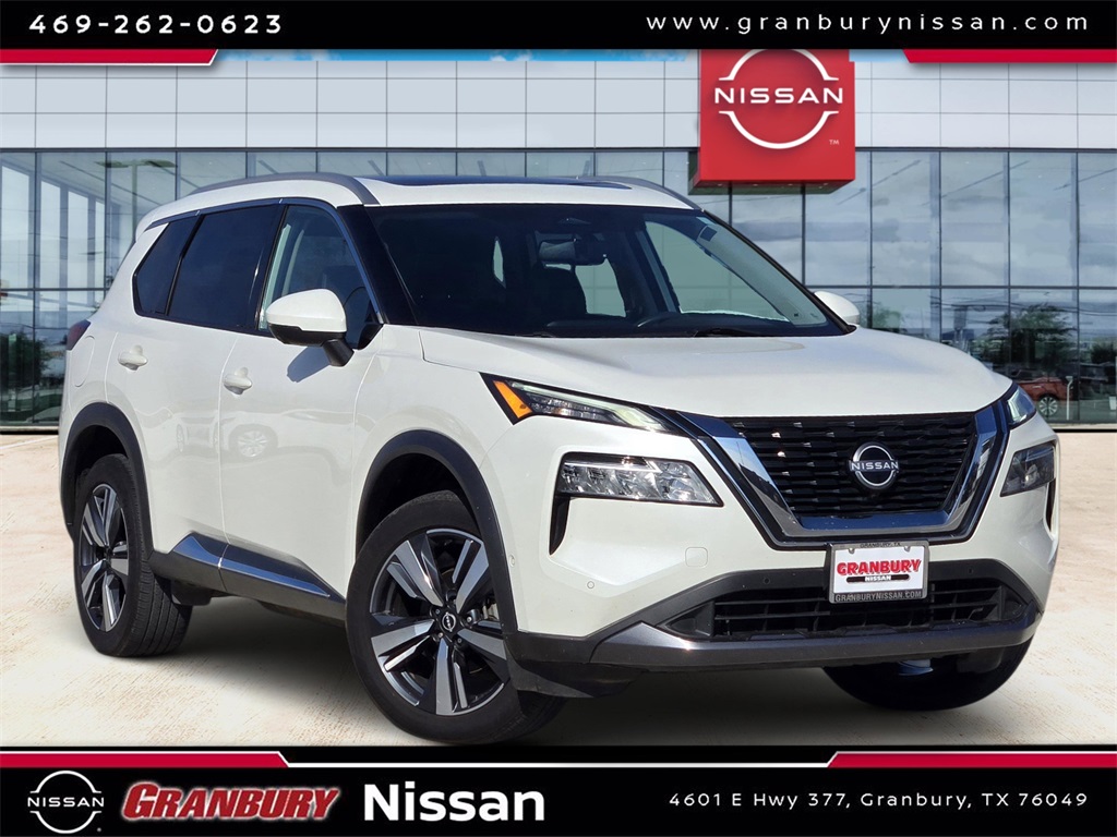 2023 Nissan Rogue SL's photo