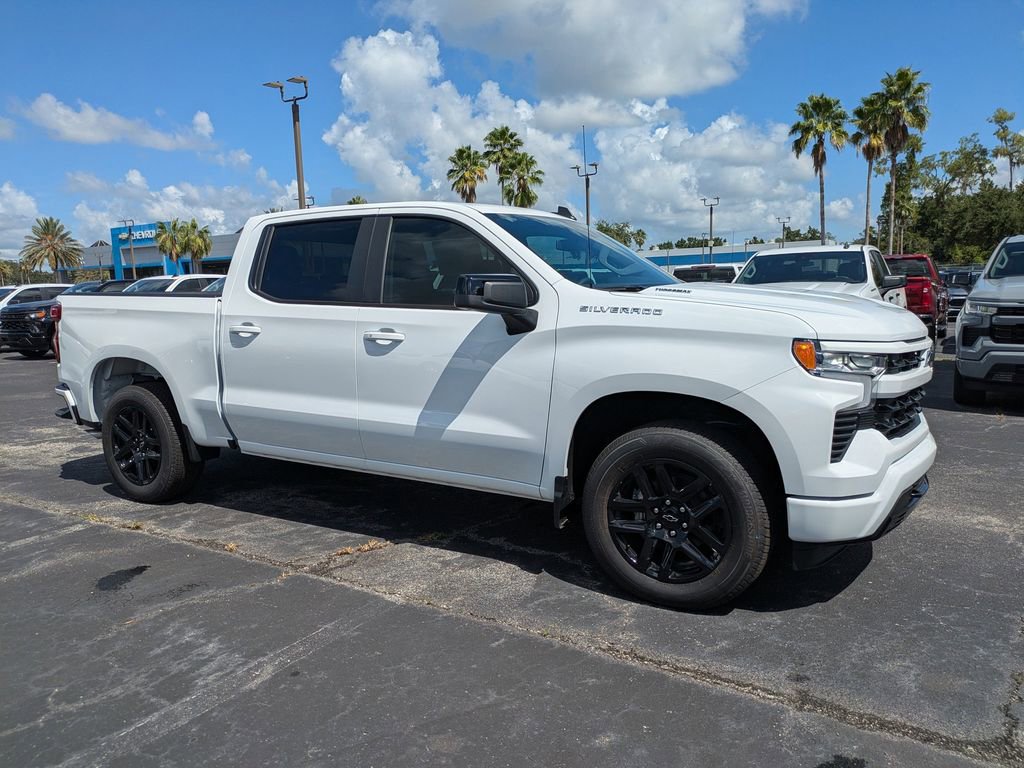 2025 Chevrolet Silverado 1500 RST photo 2