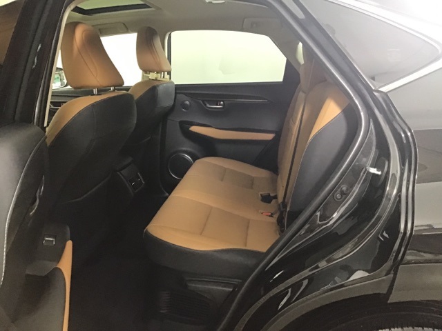 2021 Lexus NX 300 photo 19