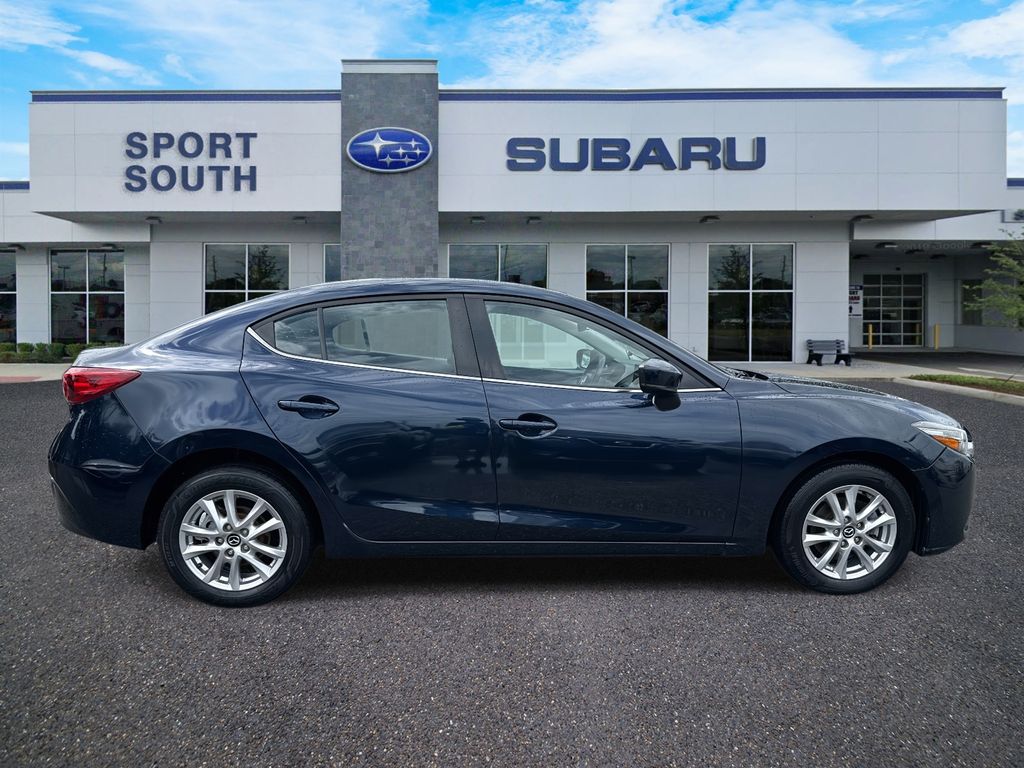 2018 Mazda Mazda3 Sport photo 2