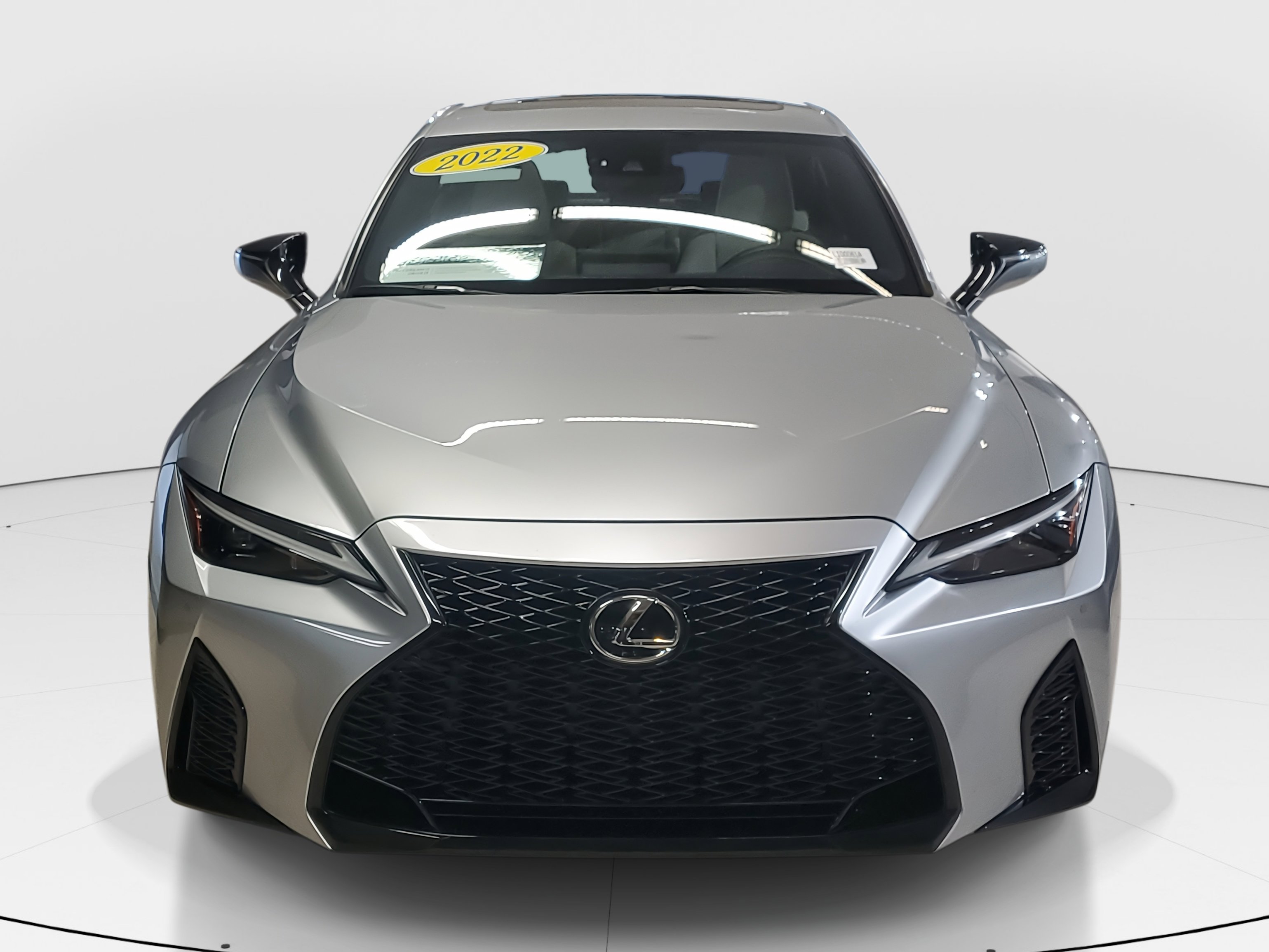 2022 Lexus IS 350 F SPORT photo 3