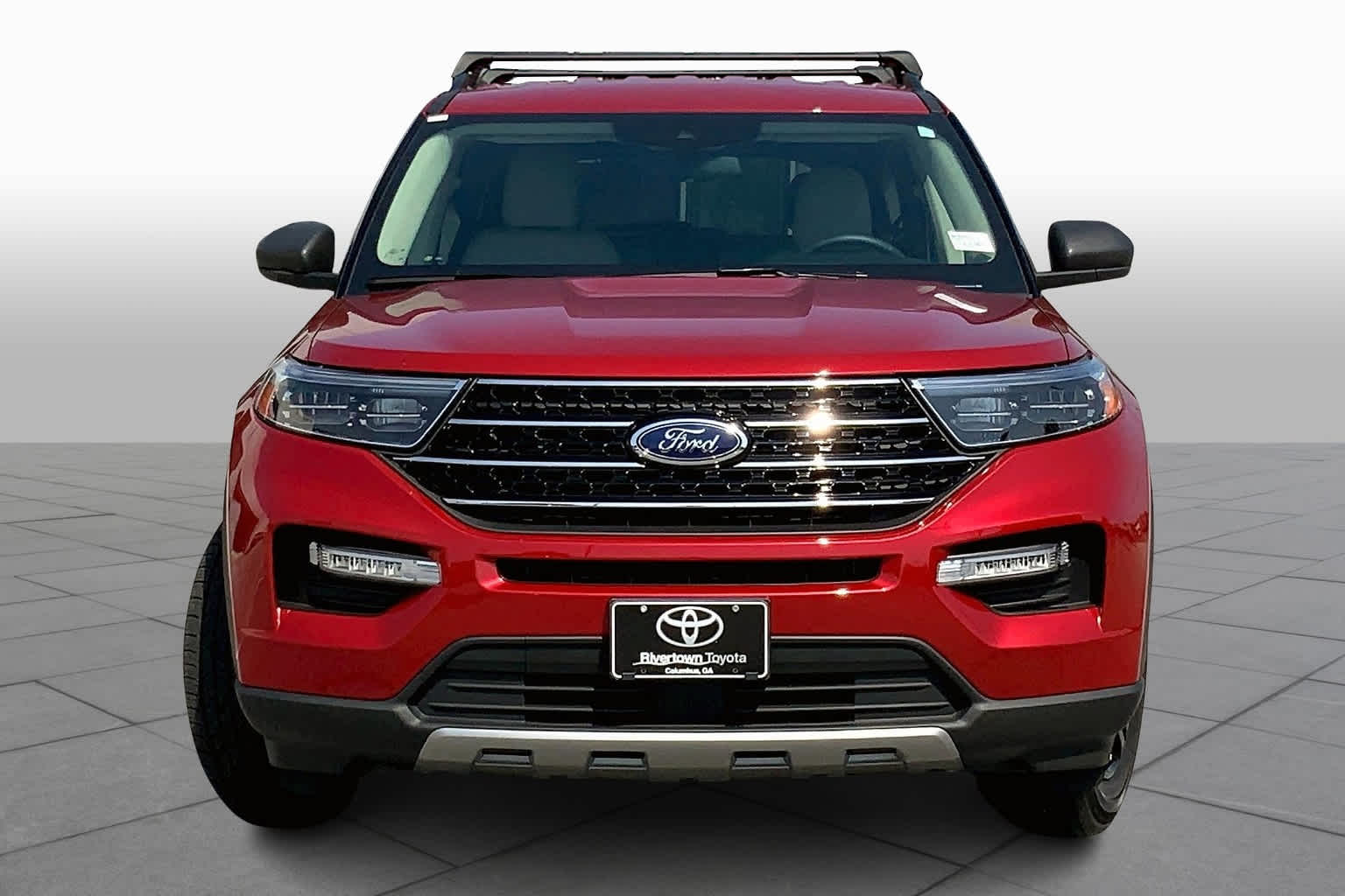 2021 Ford Explorer XLT photo 3