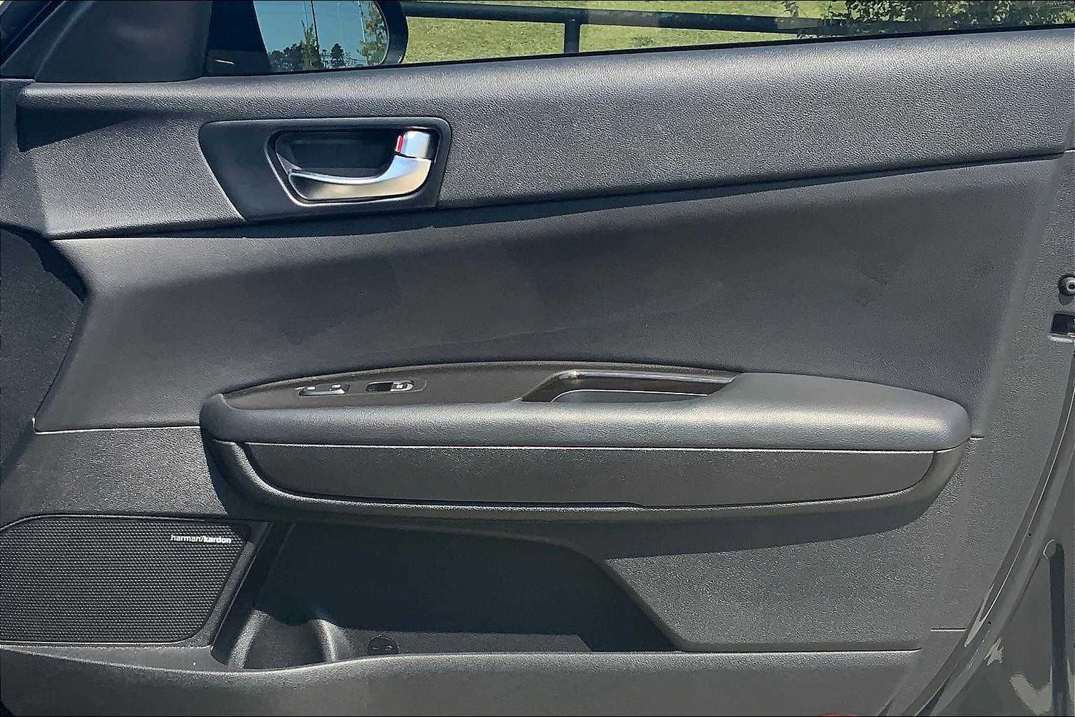 2020 Kia Optima EX Premium photo 20
