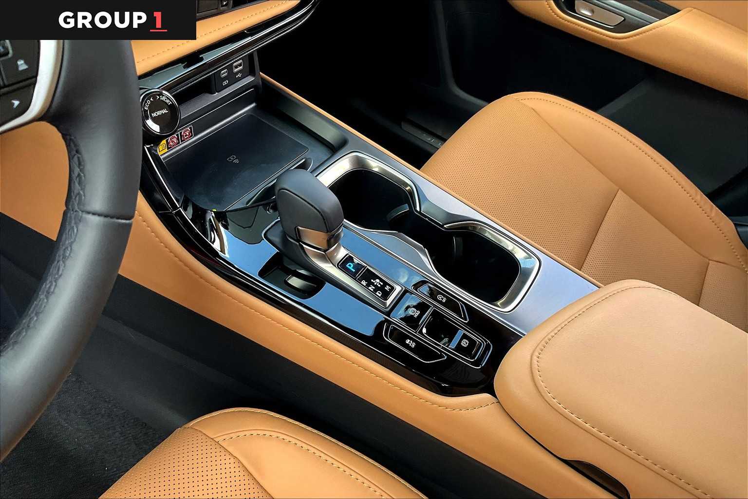 2025 Lexus NX Premium photo 13