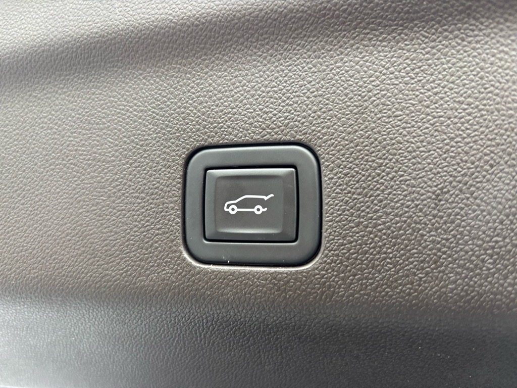2024 Chevrolet Tahoe LT photo 10