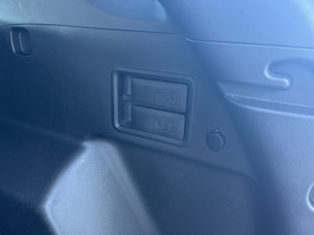 2023 Chevrolet Equinox Premier photo 24