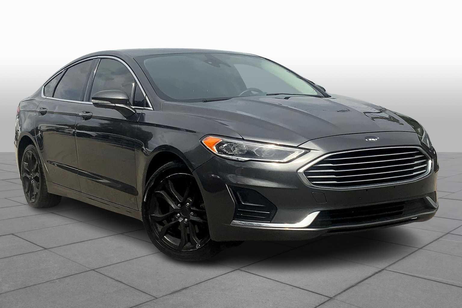 Used 2019 Ford Fusion SEL with VIN 3FA6P0CD5KR150053 for sale in Kansas City