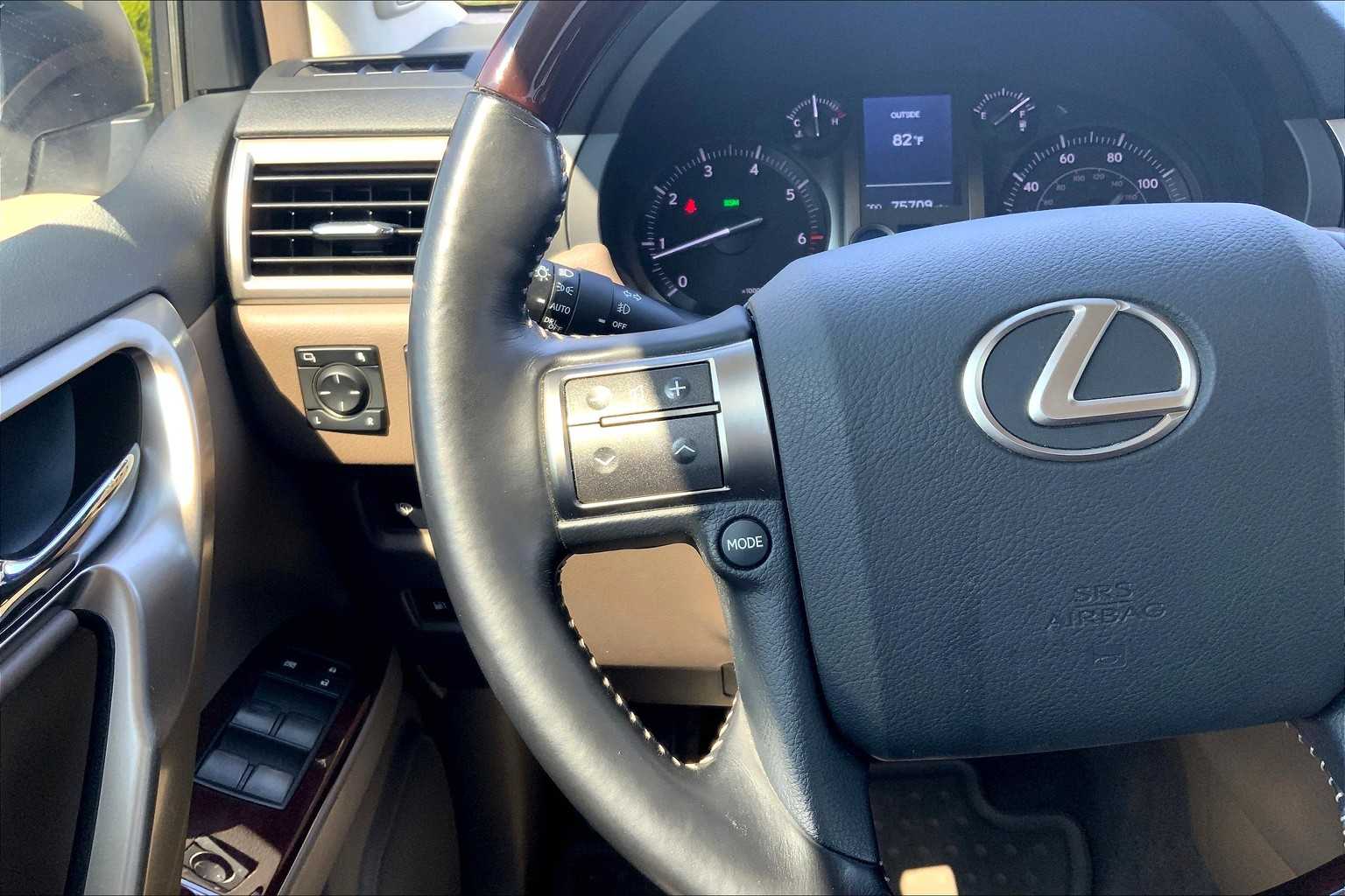 2018 Lexus GX 460 Premium photo 21