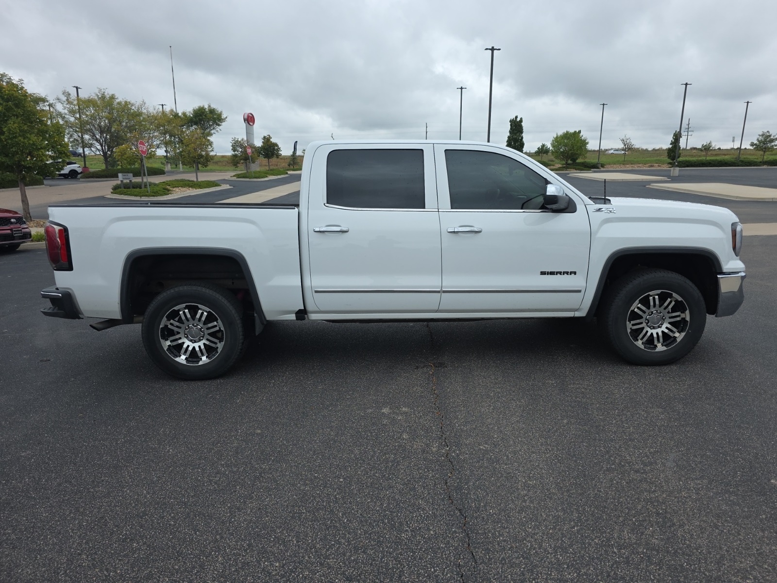 2018 Gmc Sierra 1500 SLT photo 3