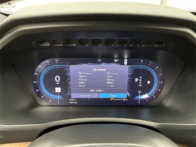 2025 Volvo XC90 B5 AWD Plus photo 4