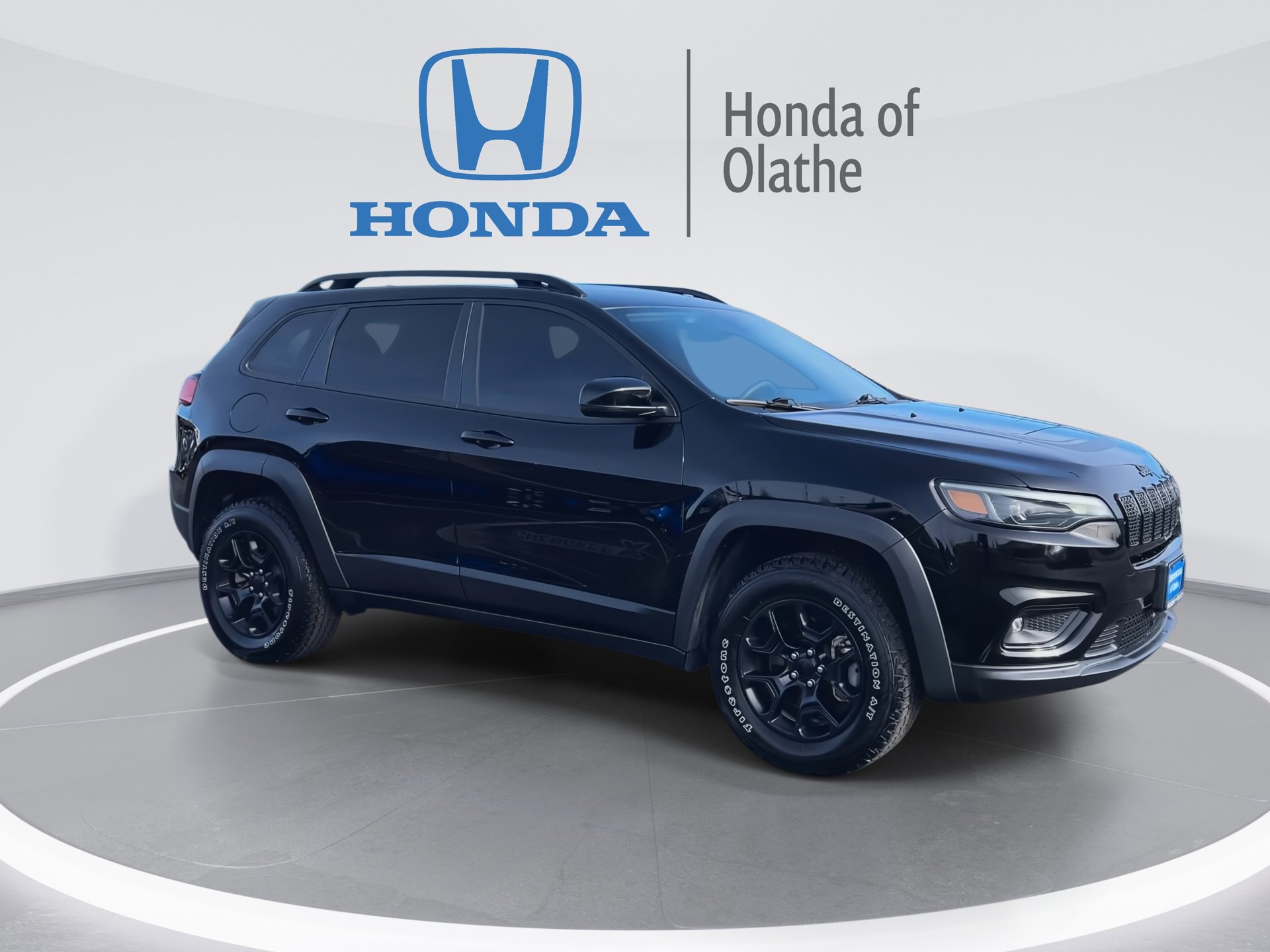 Used 2022 Jeep Cherokee X with VIN 1C4PJMCX8ND526324 for sale in Kansas City