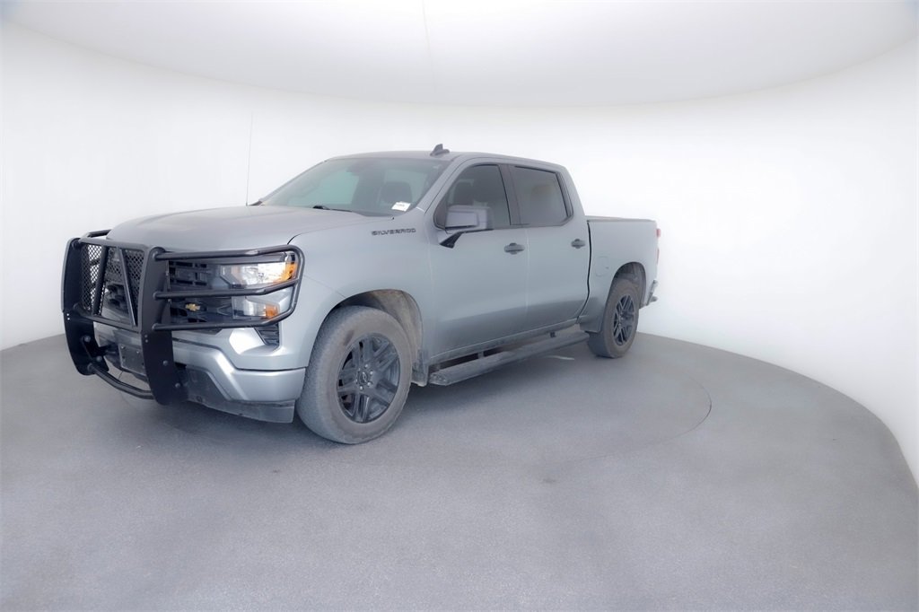 2023 Chevrolet Silverado Custom photo 14