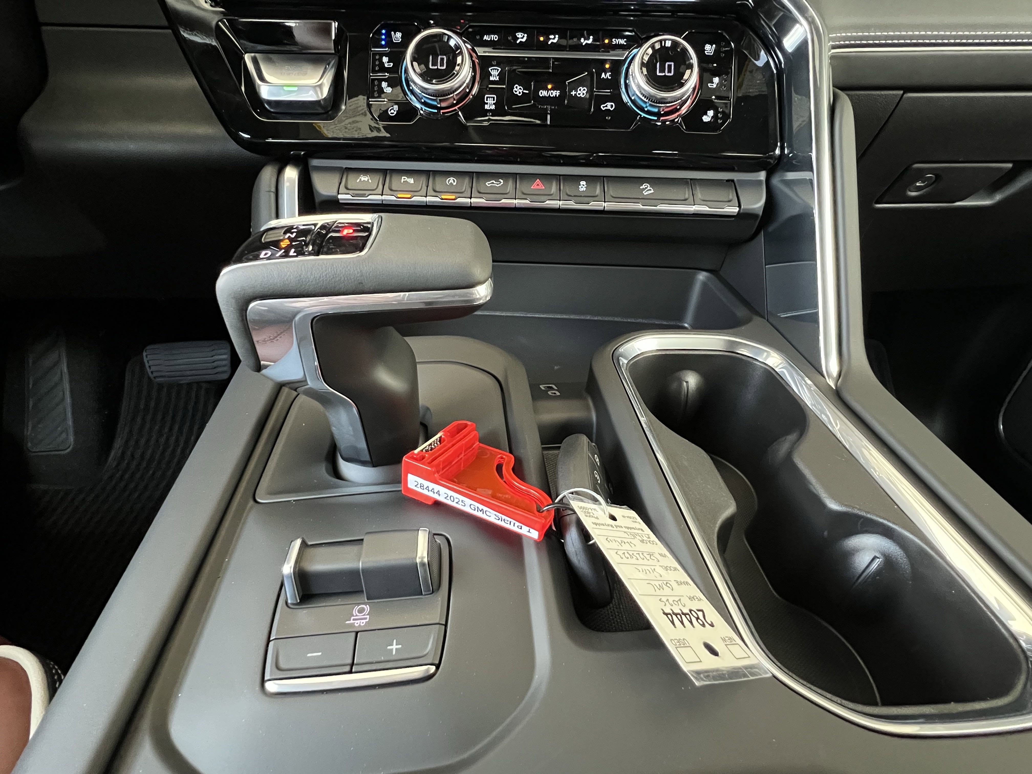 2025 Gmc Sierra 1500 Denali Ultimate photo 14