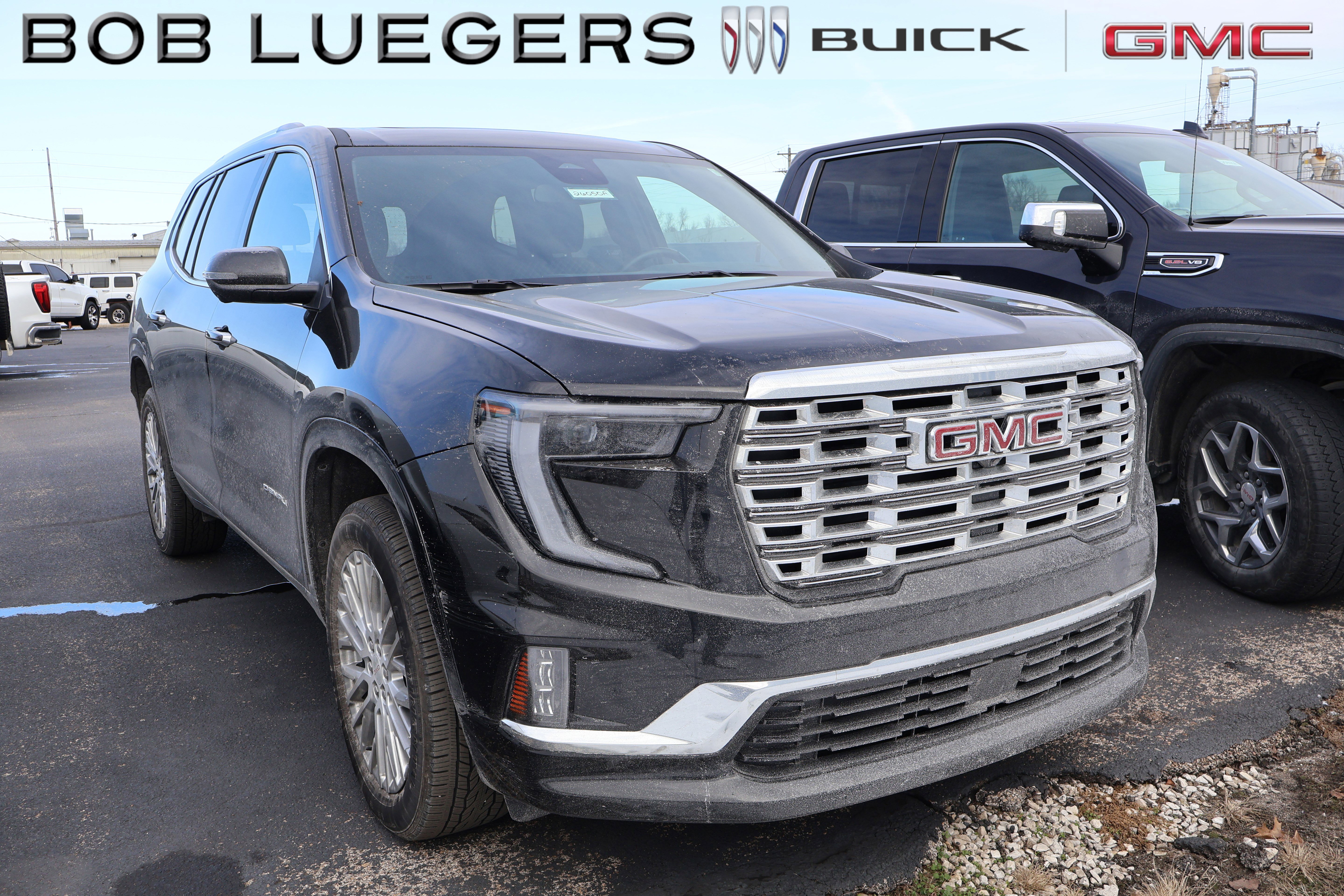 2024 GMC Acadia Denali's photo