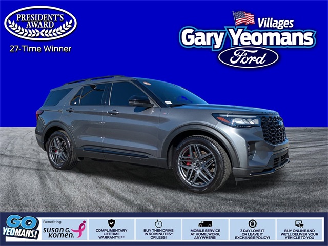 2025 Ford Explorer ST-LINE's photo