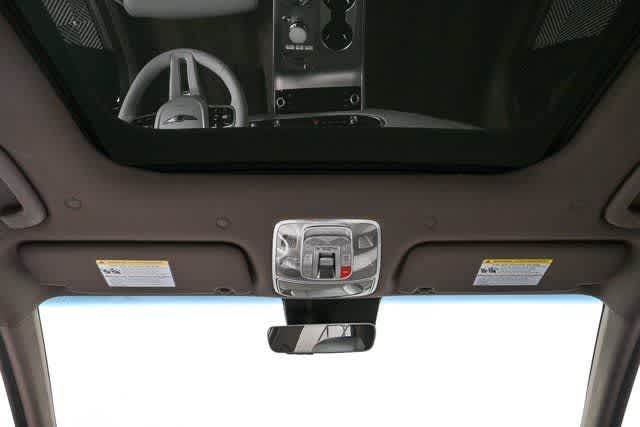 2026 Genesis GV70 2.5T Advanced photo 27