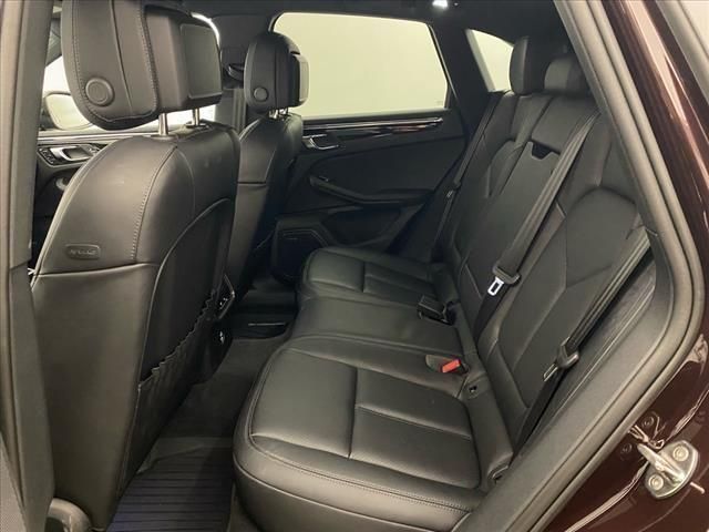 2024 Porsche Macan Base photo 22