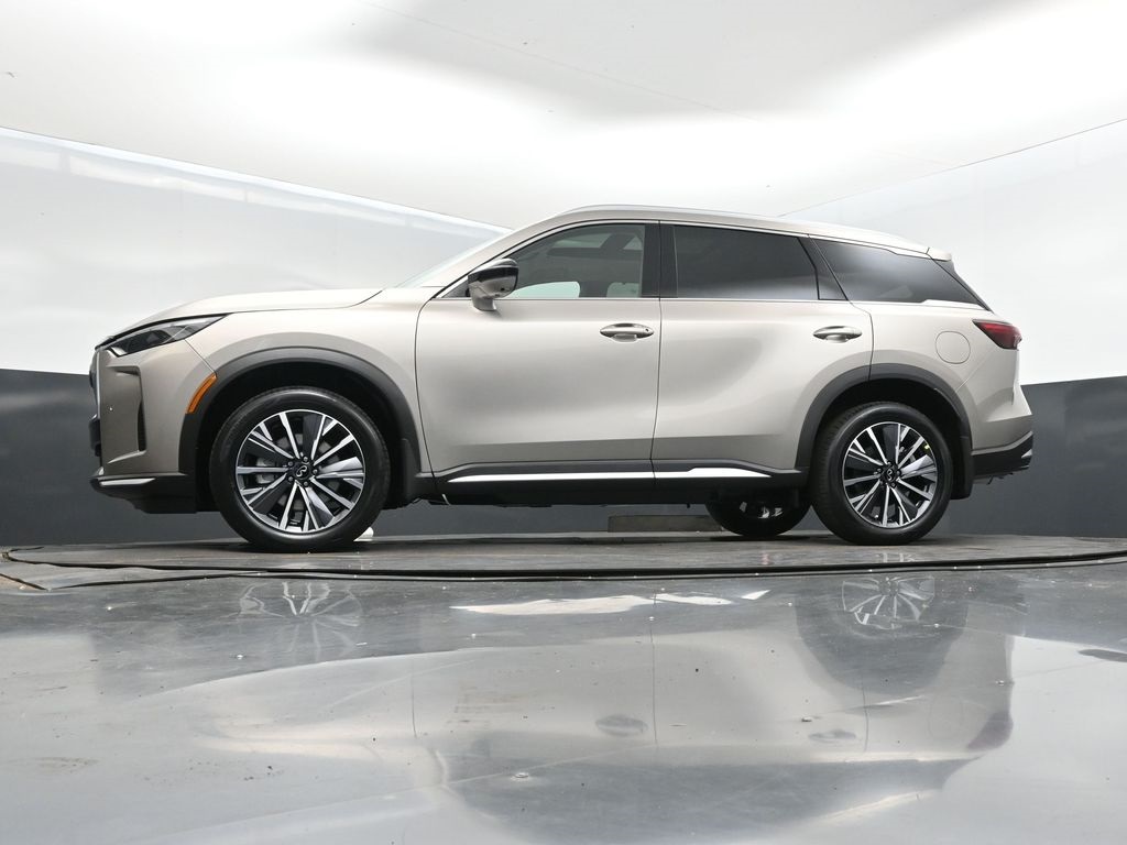 2026 Infiniti QX60 Luxe photo 33