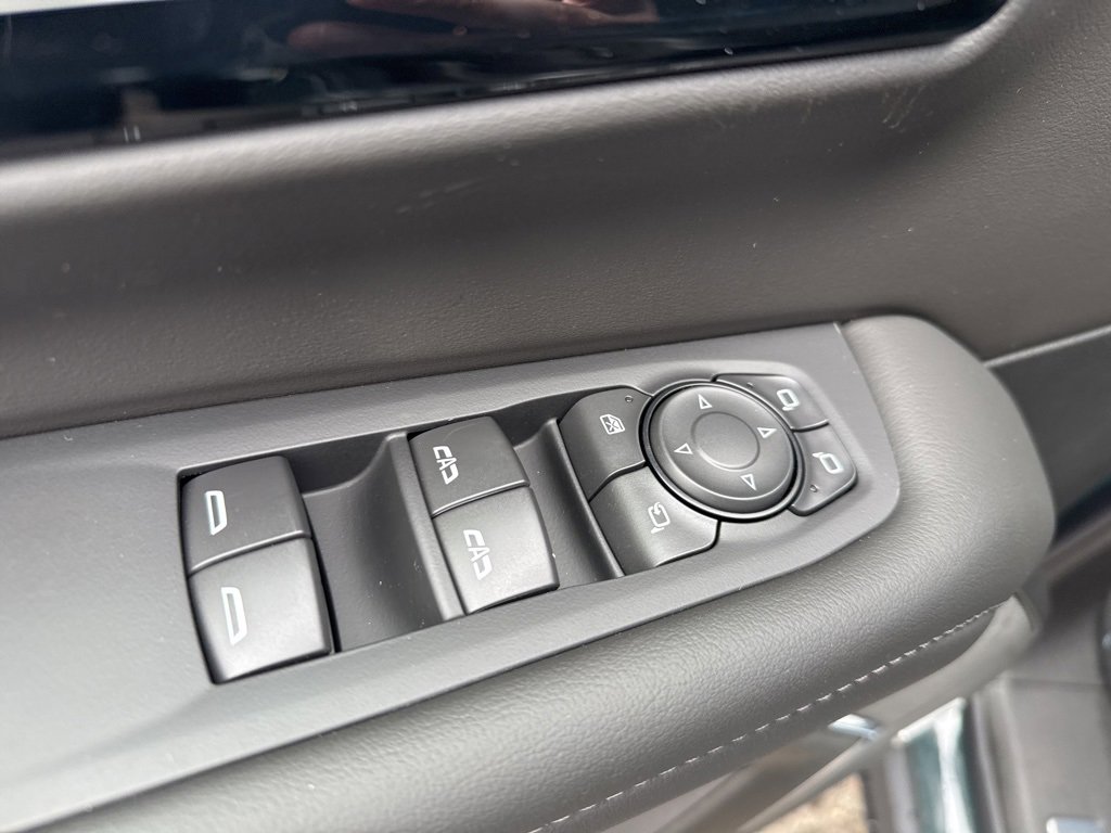 2025 Chevrolet Tahoe Z71 photo 18