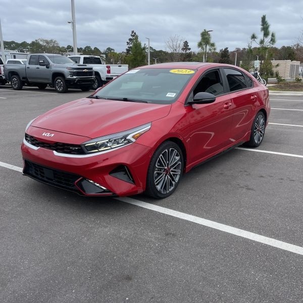 2023 Kia Forte GT's photo