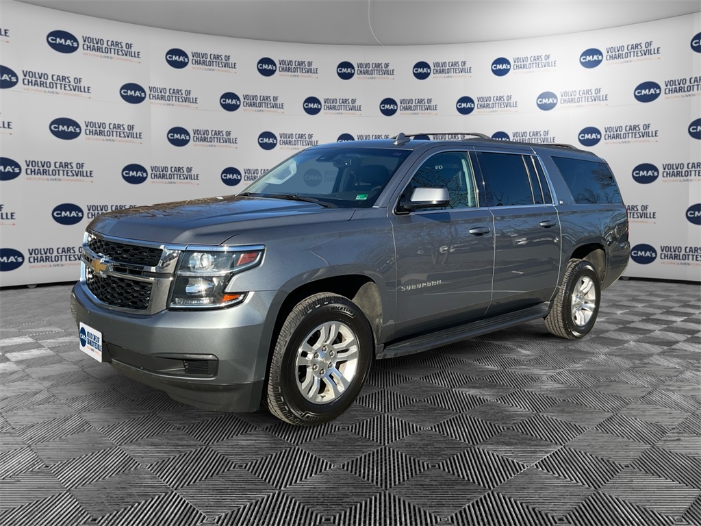 2019 Chevrolet Suburban LT's photo