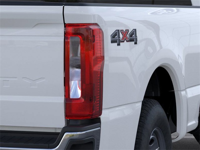 2025 Ford F-250 photo 20
