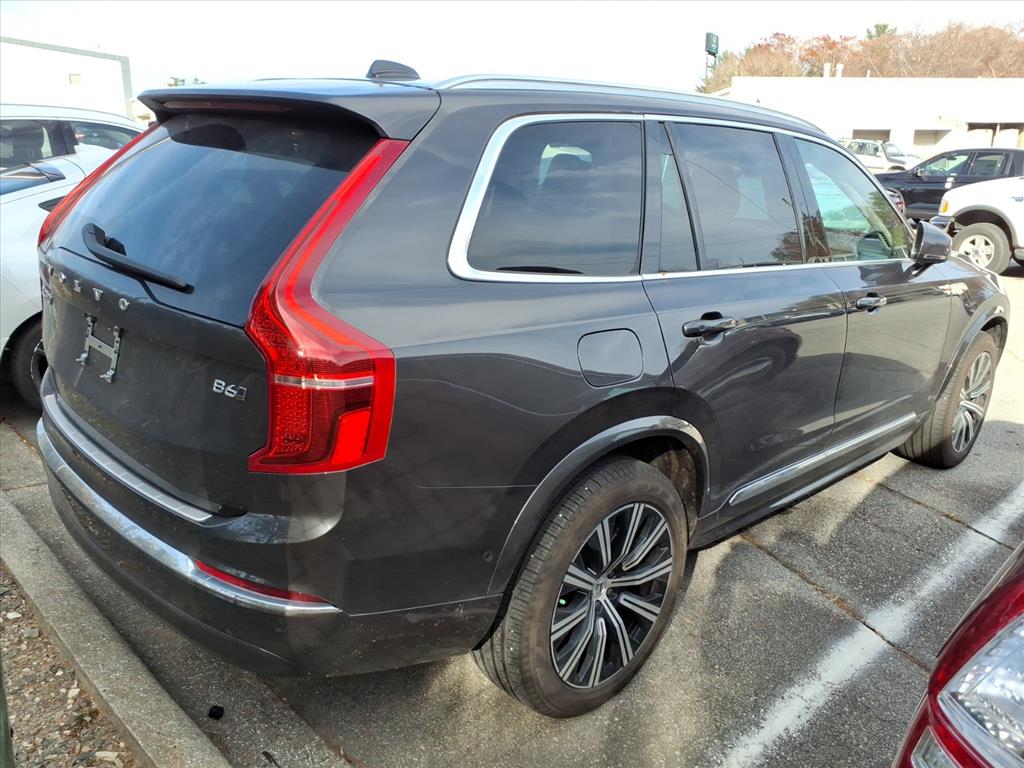 2025 Volvo XC90 Plus photo 3